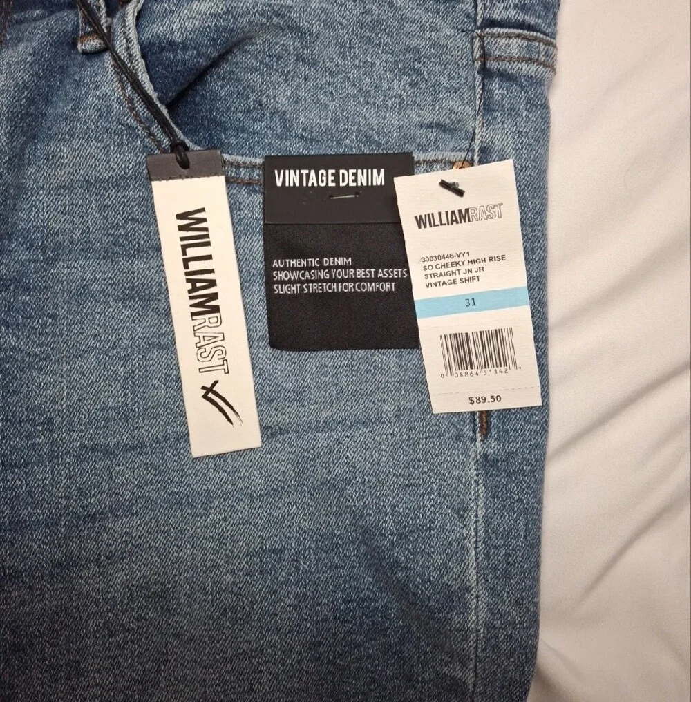 William Rast NWT So Cheeky High Rise Straight Distressed Jeans Vintage Wash